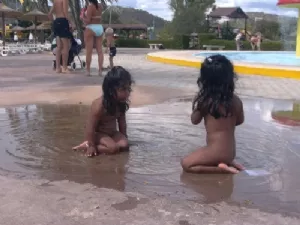 Badeland! - ha' gi os en vandpyt