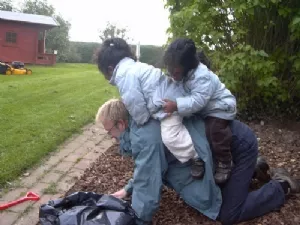 Vi hjælper dig lige med det der ukrudt