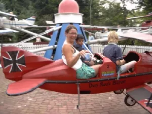 Haidi, Niels og Kåre i luften