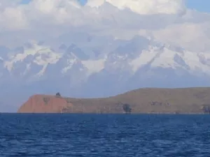 Isla de la Luna (måneøen set fra soløen)