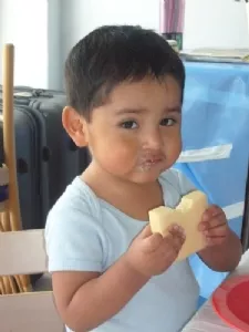 Jeg tager lige en bid af osten...