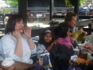 De traditionelle SpareRibs på dag 1 i Legoland med Nyhuus'erner