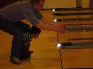 Bowling for far og søn
