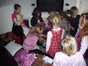 Masser af pakker og tøser til fødselsdag