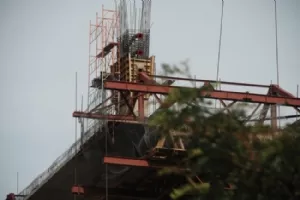 Hvad mener I om dette stillads?