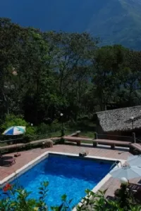 Hotel Esmaraldas Pool ligger flot, også med udsigt