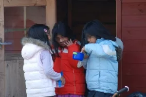 Maria Victoria, Christina og Maria i legehuset