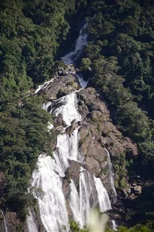 Vandfald på vej til Sao Sebastiano