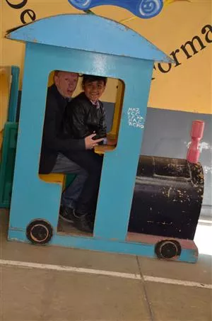 Sebastian og Morten i toget - som i 2006