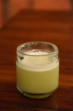 Saft til anden ret - lemon-kanel-æble