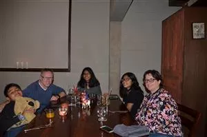 Familiefoto hos Gustu