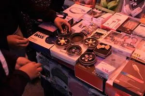 Her er der også Fidget spinners 