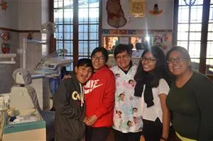 besøg hos tandlægen